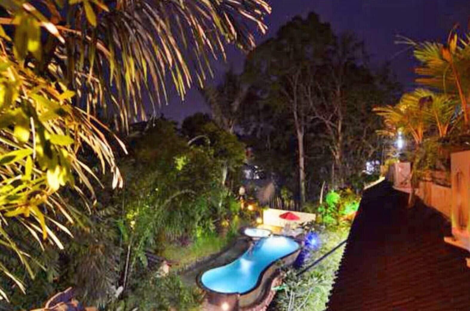 Hotel Tukad White House à Ubud Extérieur photo