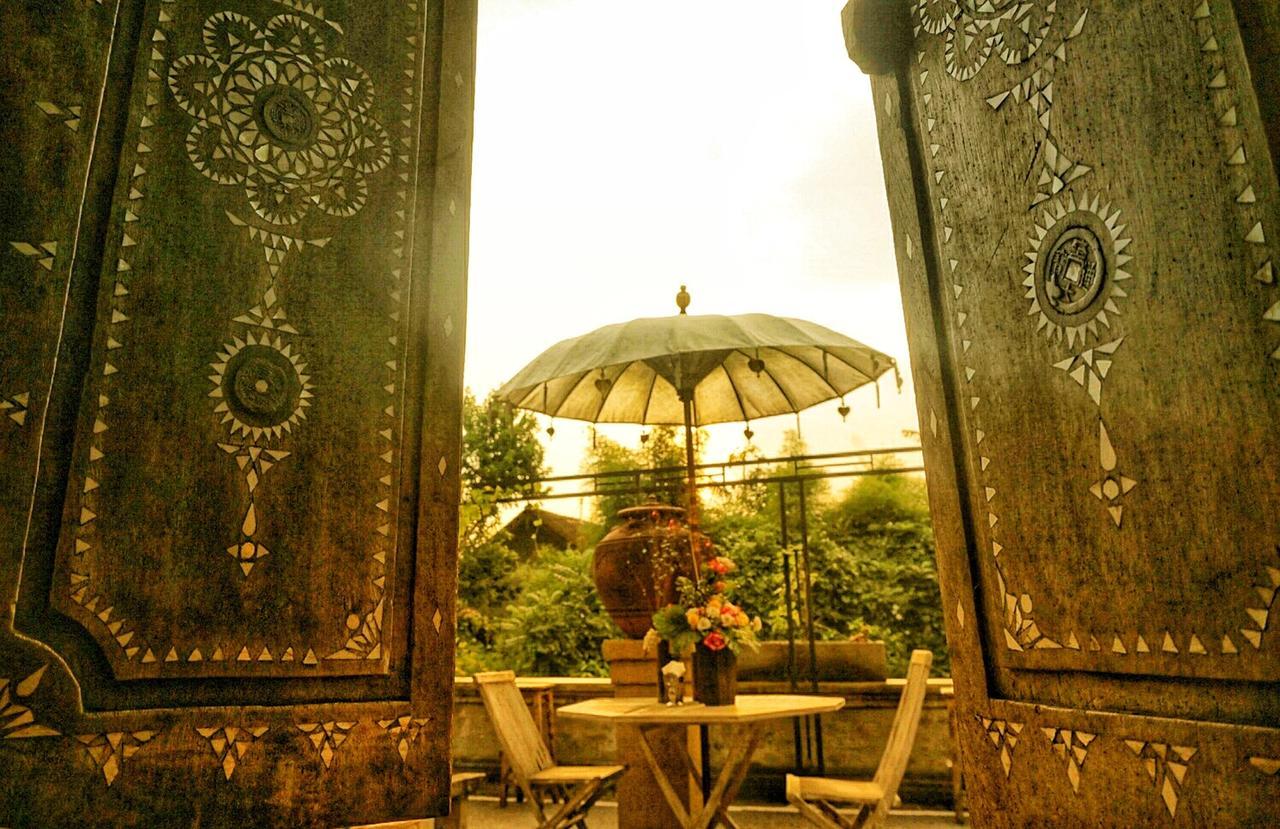 Hotel Tukad White House à Ubud Extérieur photo