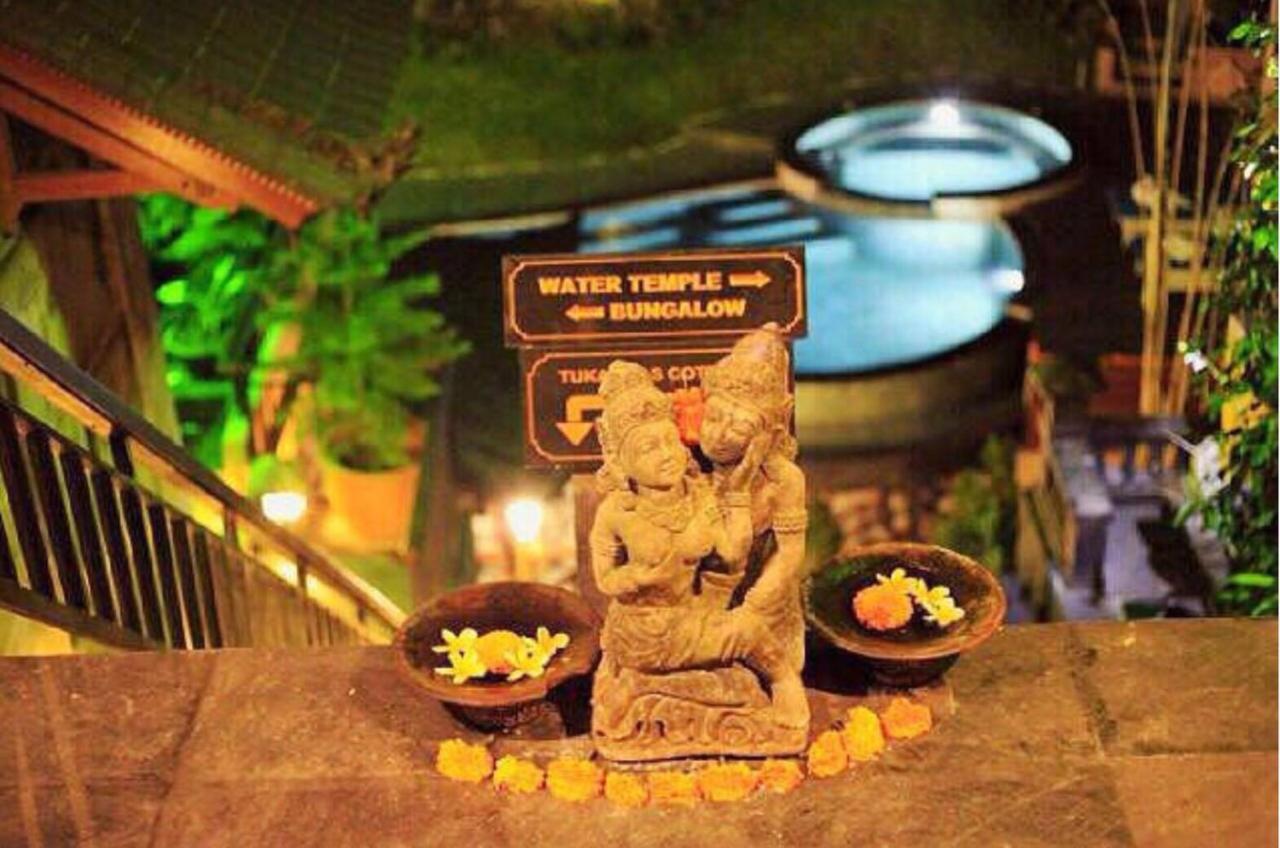 Hotel Tukad White House à Ubud Extérieur photo