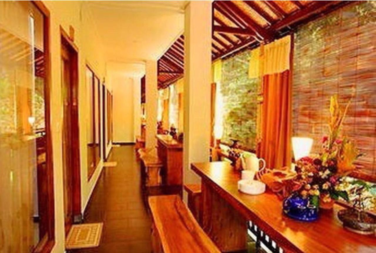 Hotel Tukad White House à Ubud Extérieur photo